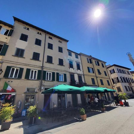 Lo Stellario Di Lucca Apartment ภายนอก รูปภาพ