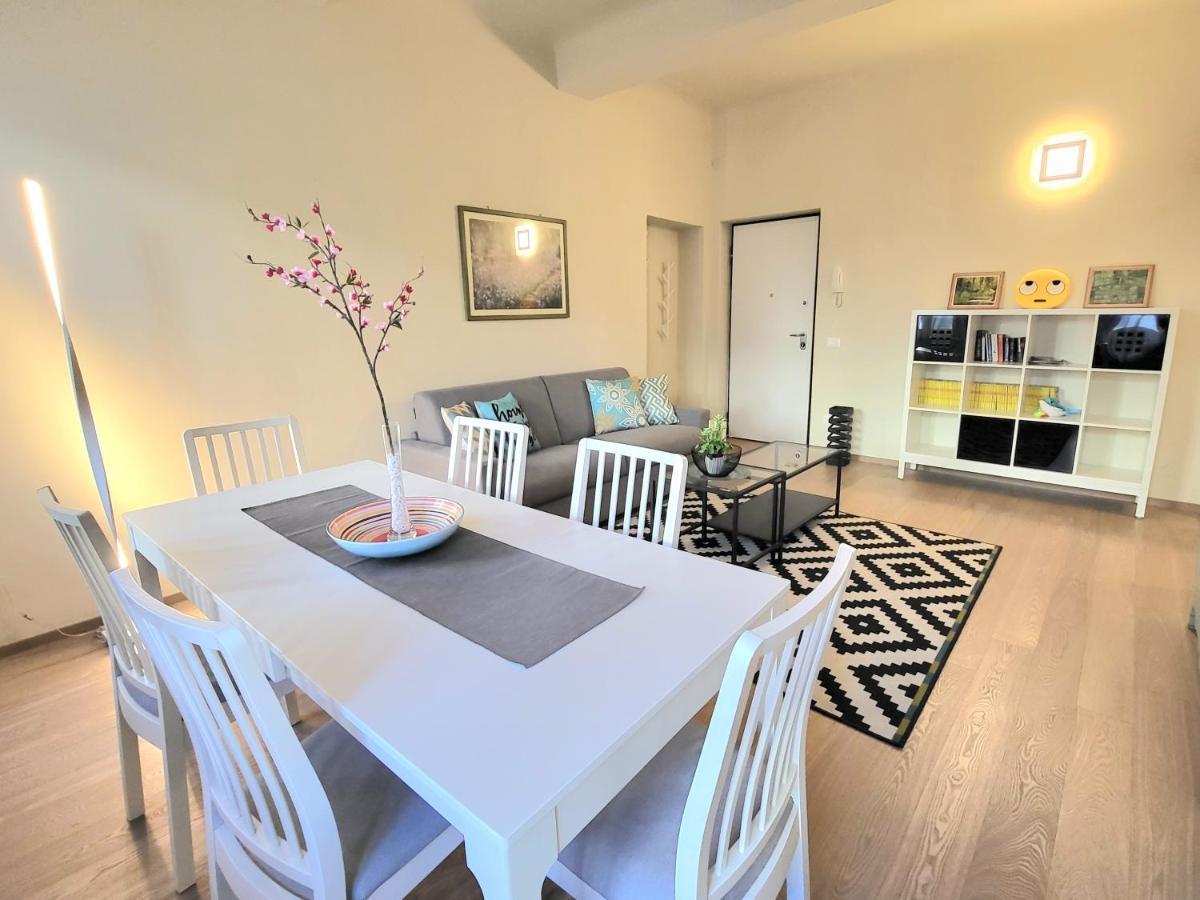 Lo Stellario Di Lucca Apartment ภายนอก รูปภาพ