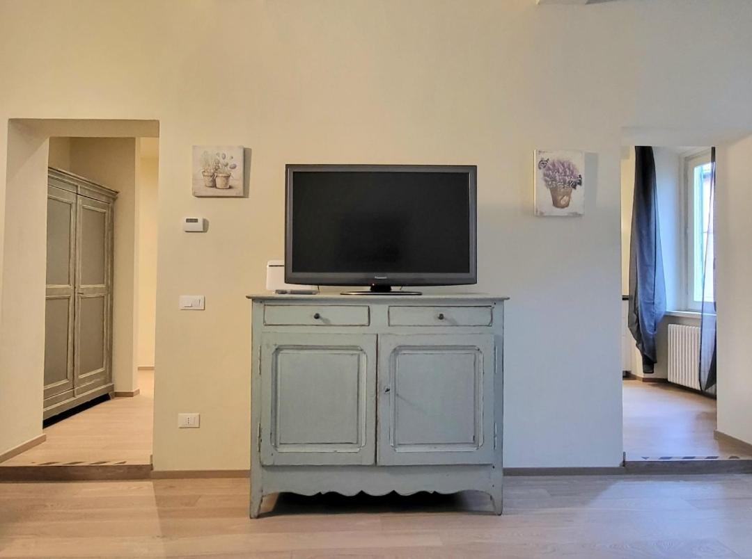 Lo Stellario Di Lucca Apartment ภายนอก รูปภาพ