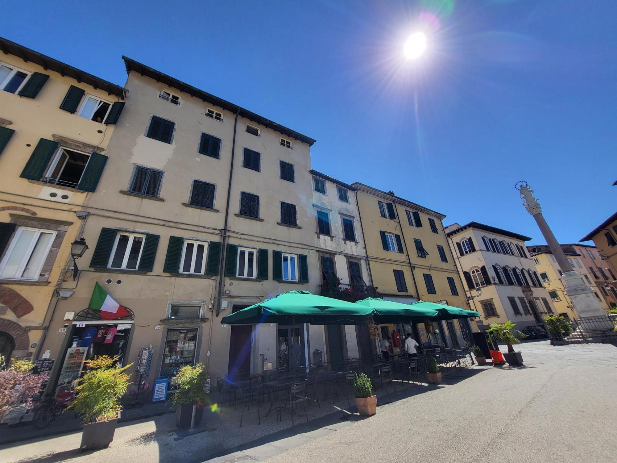 Lo Stellario Di Lucca Apartment ภายนอก รูปภาพ